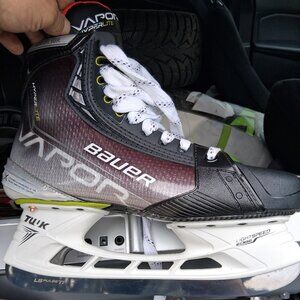 Bauer vapor hocky skates